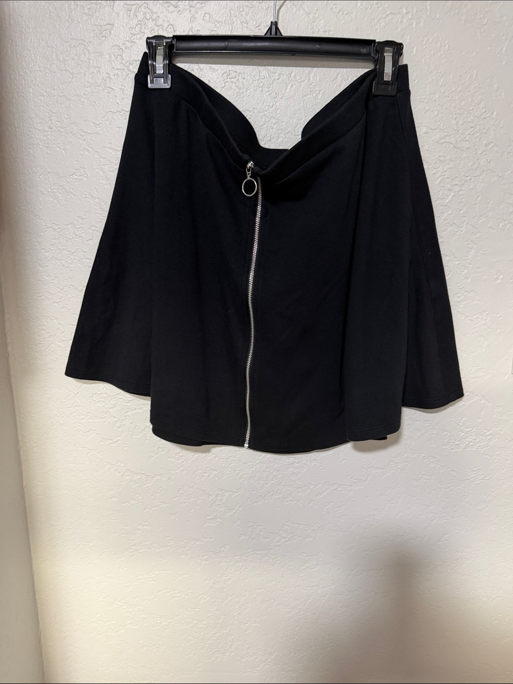 Sonoma Black Circle Skirt with Front Zip